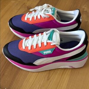 Puma Women’s Cruise Rider Sneakers. Size 7.5. New!